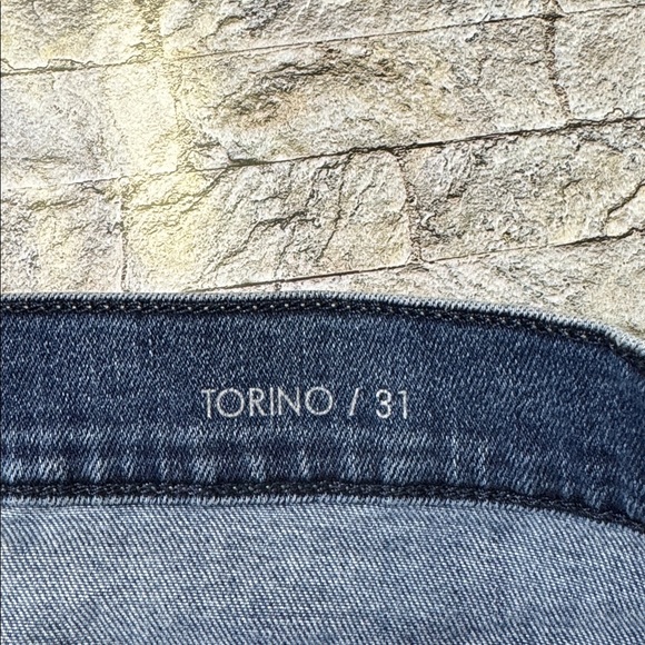 Fidelity mens 31x29 Torino slim fit light wash cotton blend stretch denim jeans - Picture 3 of 8